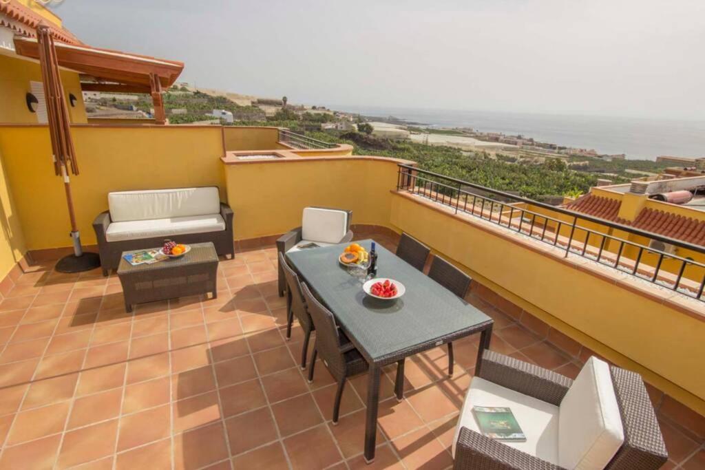 Casa Tres Vistas Luxury Apartment With Stunning Views To The Ocean Puerto de Santiago  Eksteriør bilde